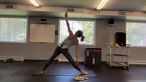 Yoga Flow 45min. 09-26/ Jenn